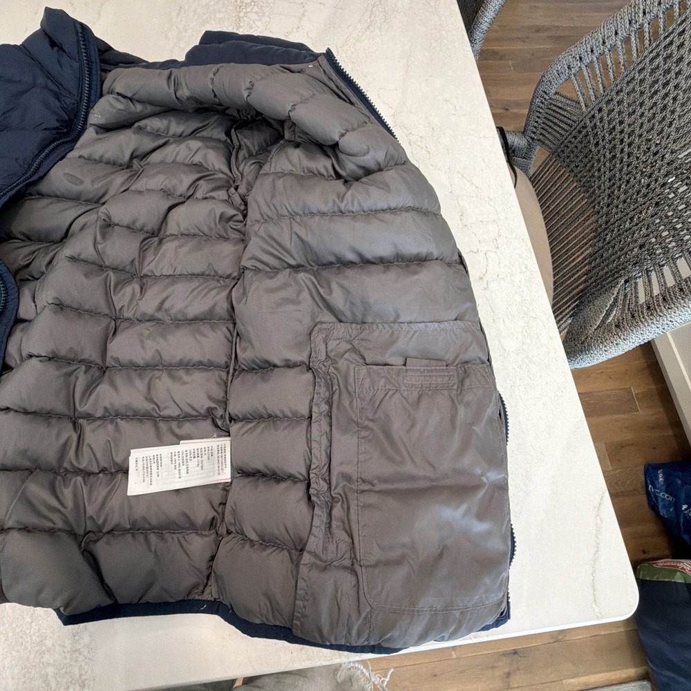 Hollister Duck Down Puffer Jacket XLarge Blue Full Zip - One Section Damage - Picture 7 of 12
